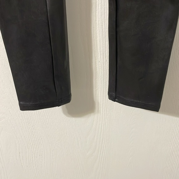 Spanx by Sara Blakey Black Faux Leather Skinny Ankle Pants Size XS - Picture 5 of 8